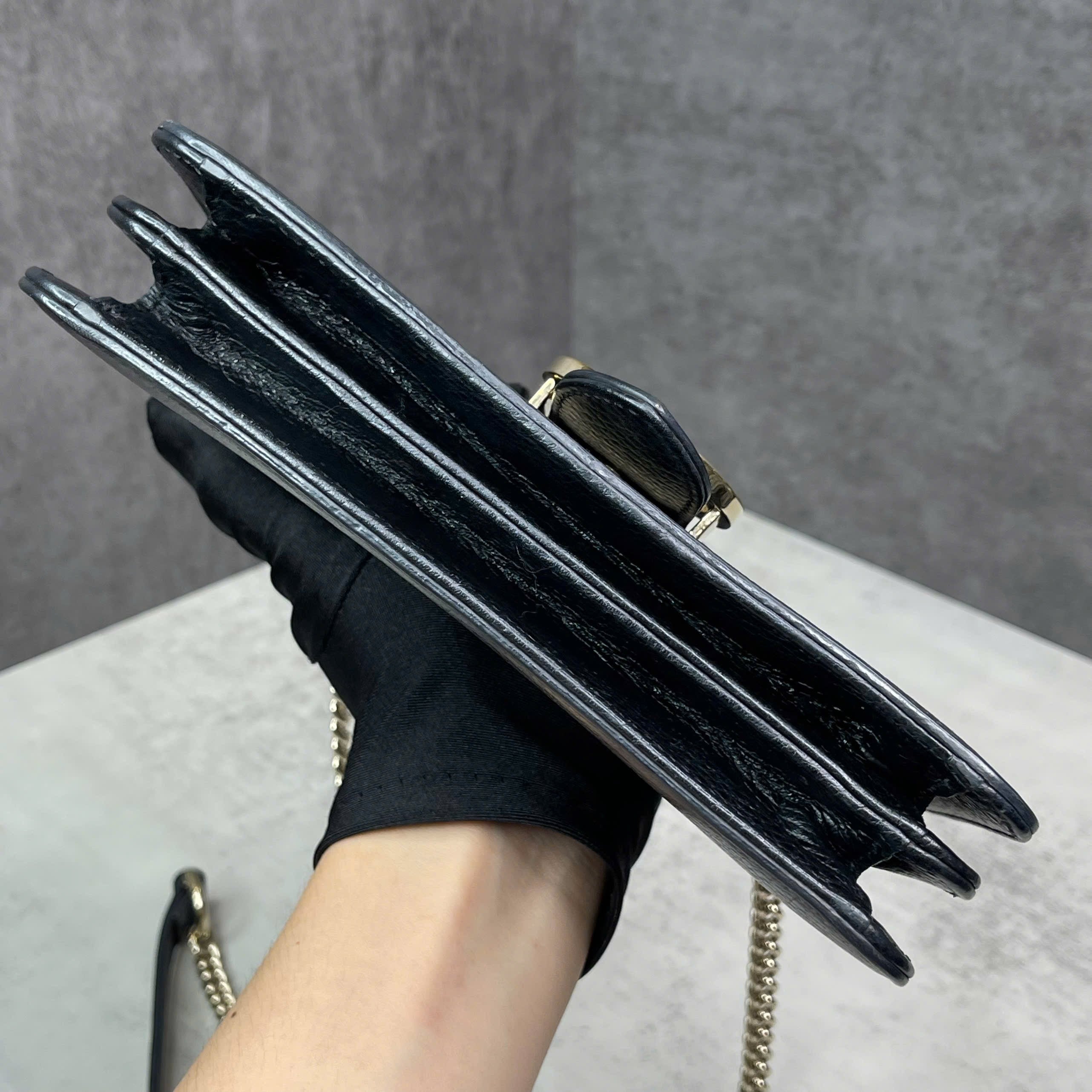 Gucci Interlocking G Leather