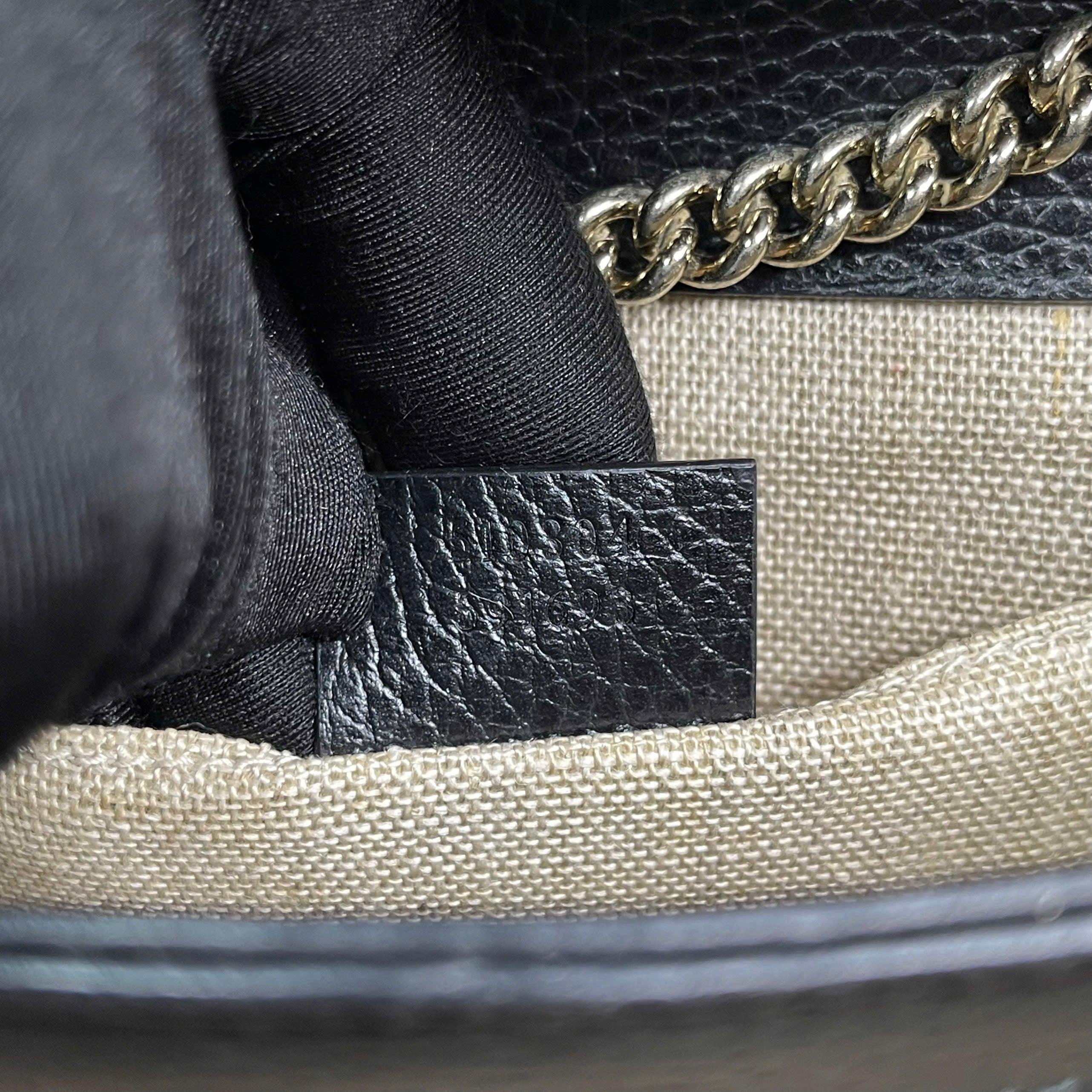 Gucci Interlocking G Leather