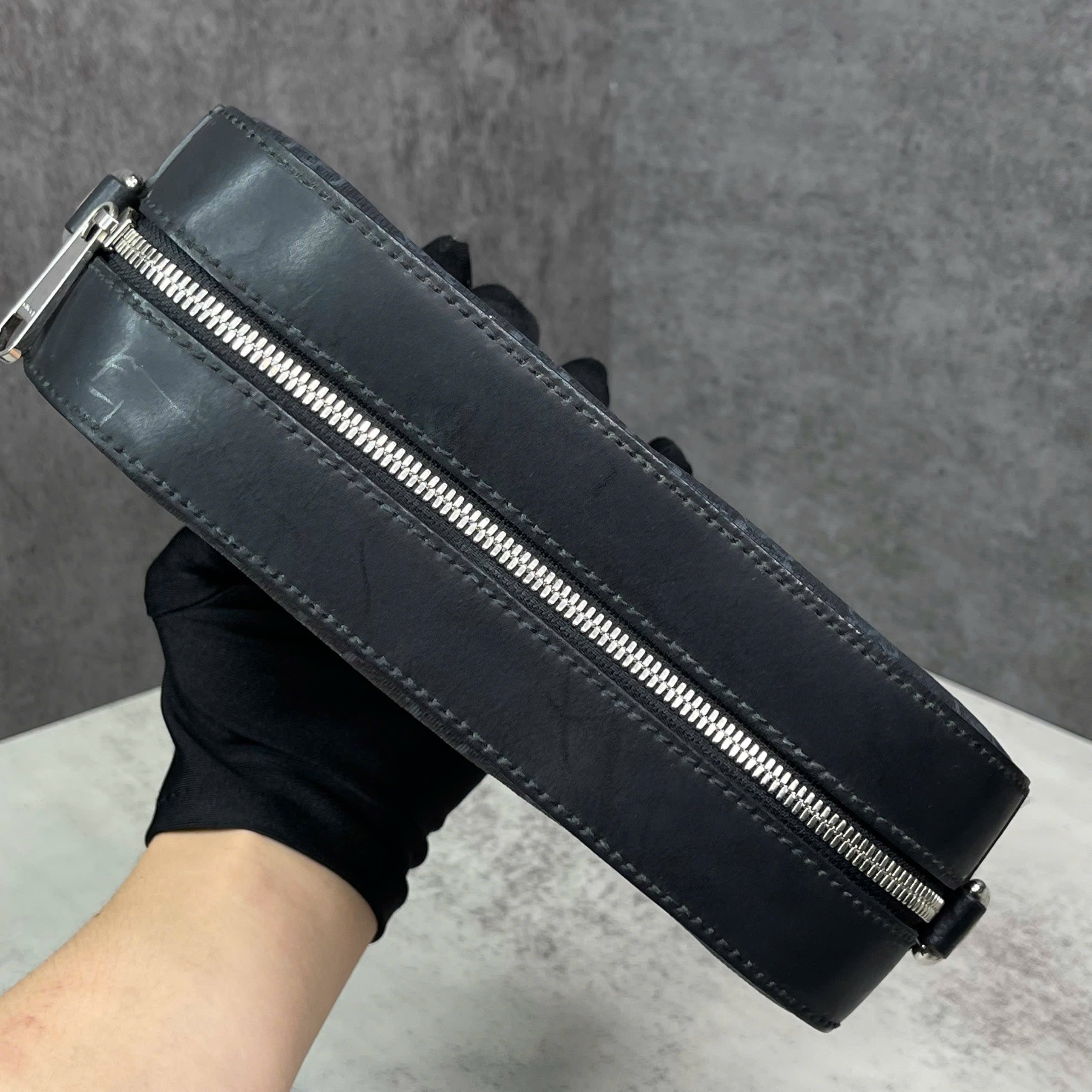 Gucci GG Supreme Messenger Bag phối dây web