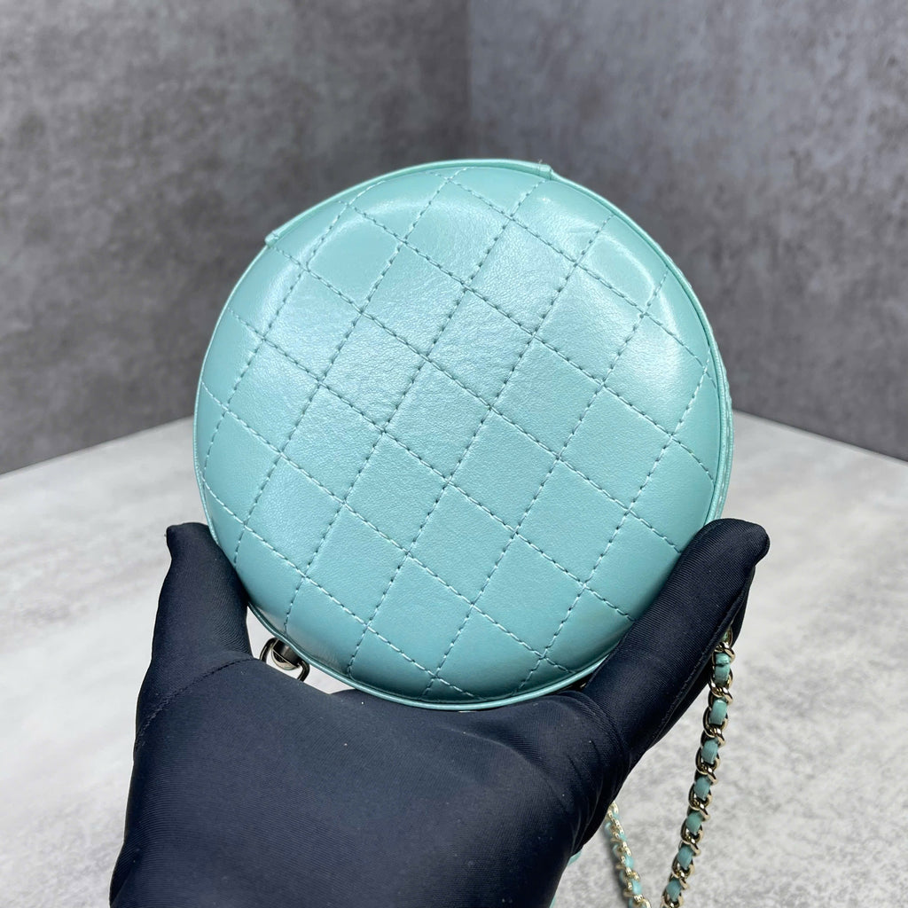 Chanel Round Mini Quilted Leather – Xanh Mint Code 27