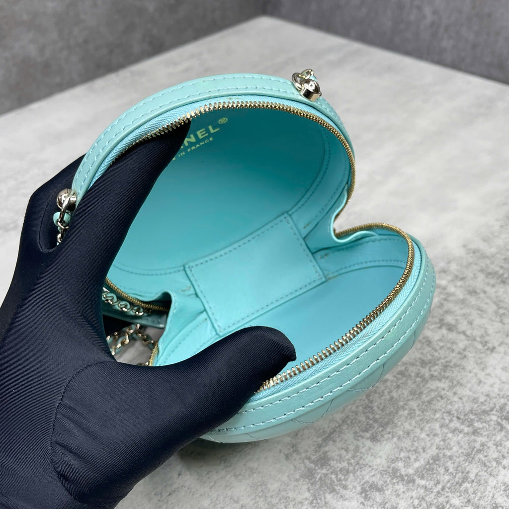Chanel Round Mini Quilted Leather – Xanh Mint Code 27