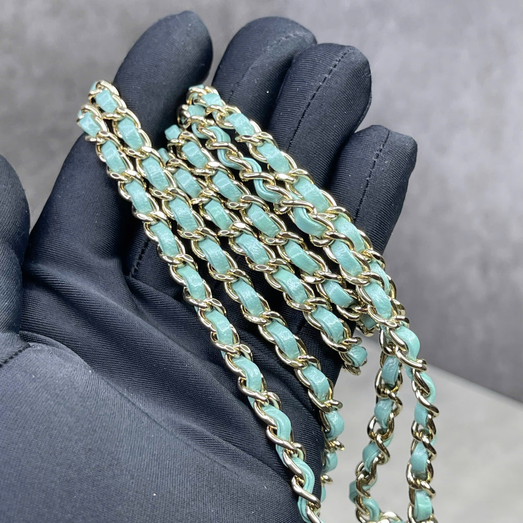 Chanel Round Mini Quilted Leather – Xanh Mint Code 27