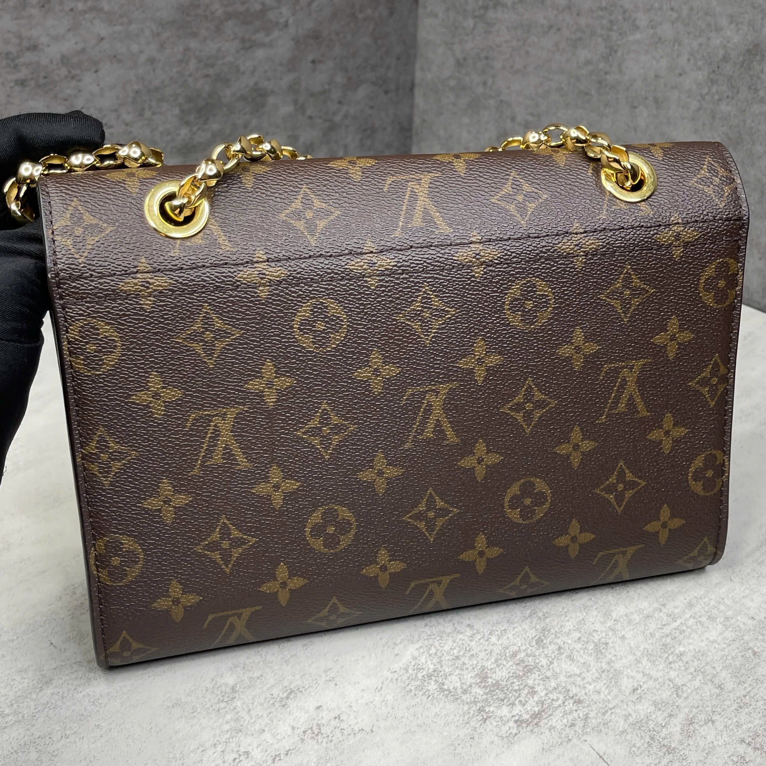 Louis Vuitton Victoire Monogram Chain Bag