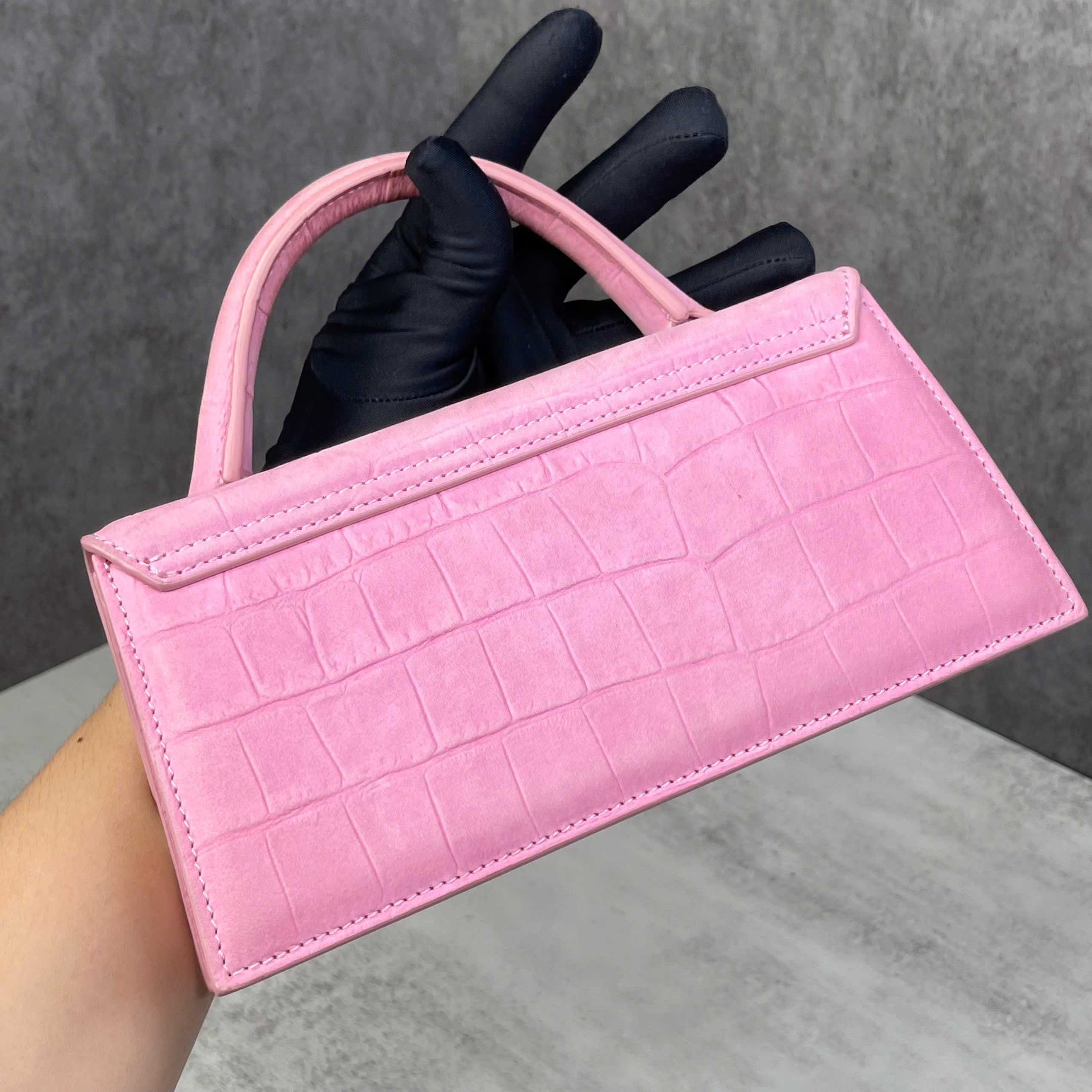 Jacquemus Le Chiquito Mini Croc – Hồng pastel size 23