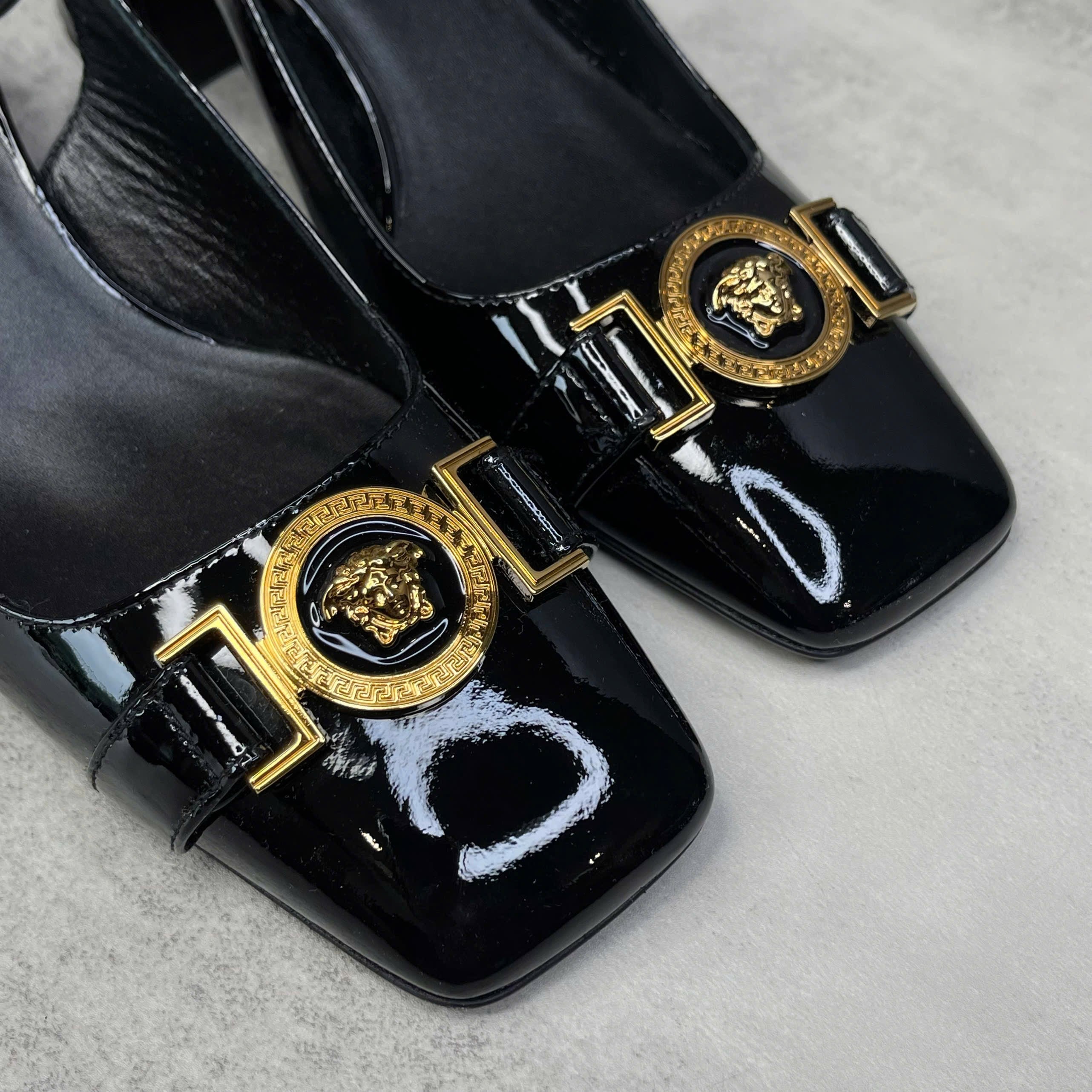 Giày cao gót Versace Medusa Slingback da bóng