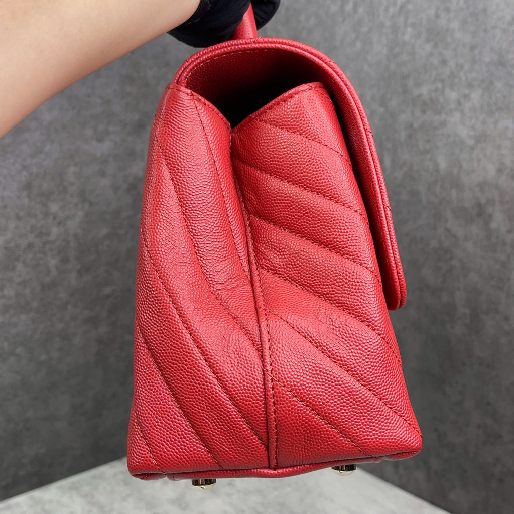 Chanel Coco 9.5 Handle Chevron
