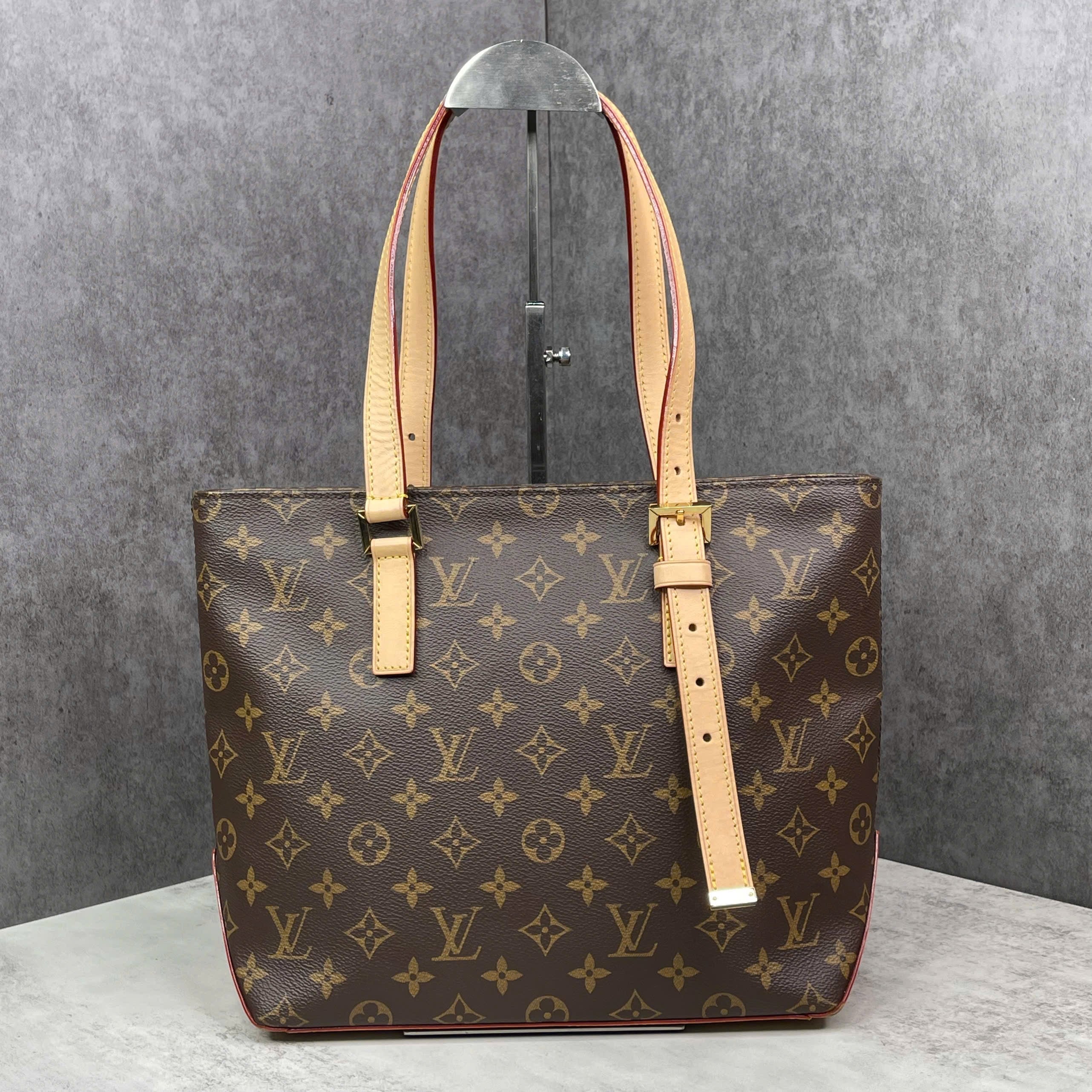 Louis Vuitton Monogram Cabas Mezzo