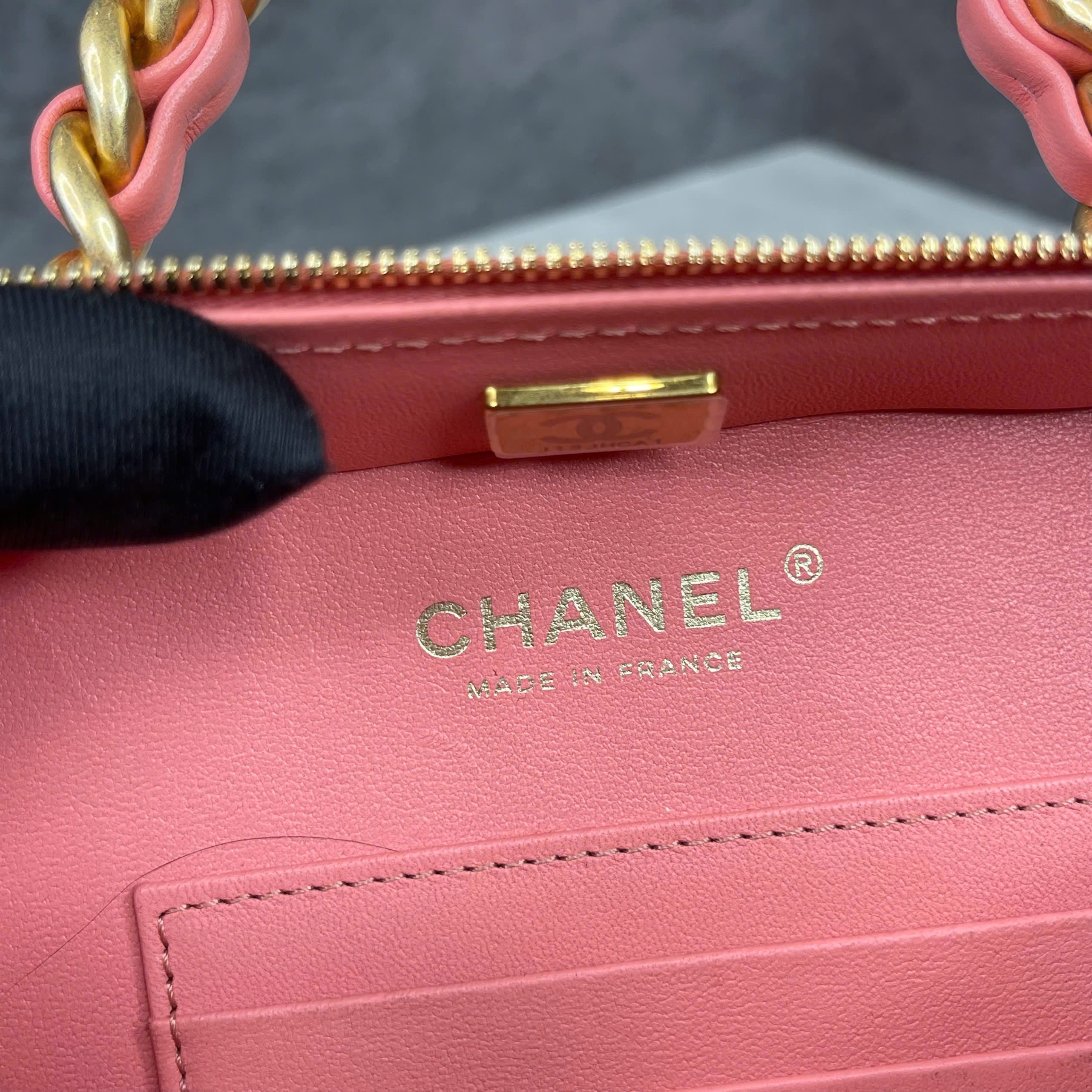 Chanel Vanity Case Quilted Coral
