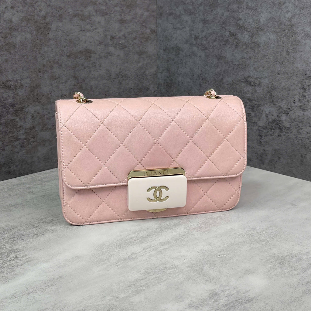 Chanel Classic Flap Pink
