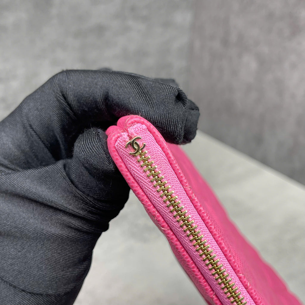 Clutch Chanel Classic Quilted O-Case Pink