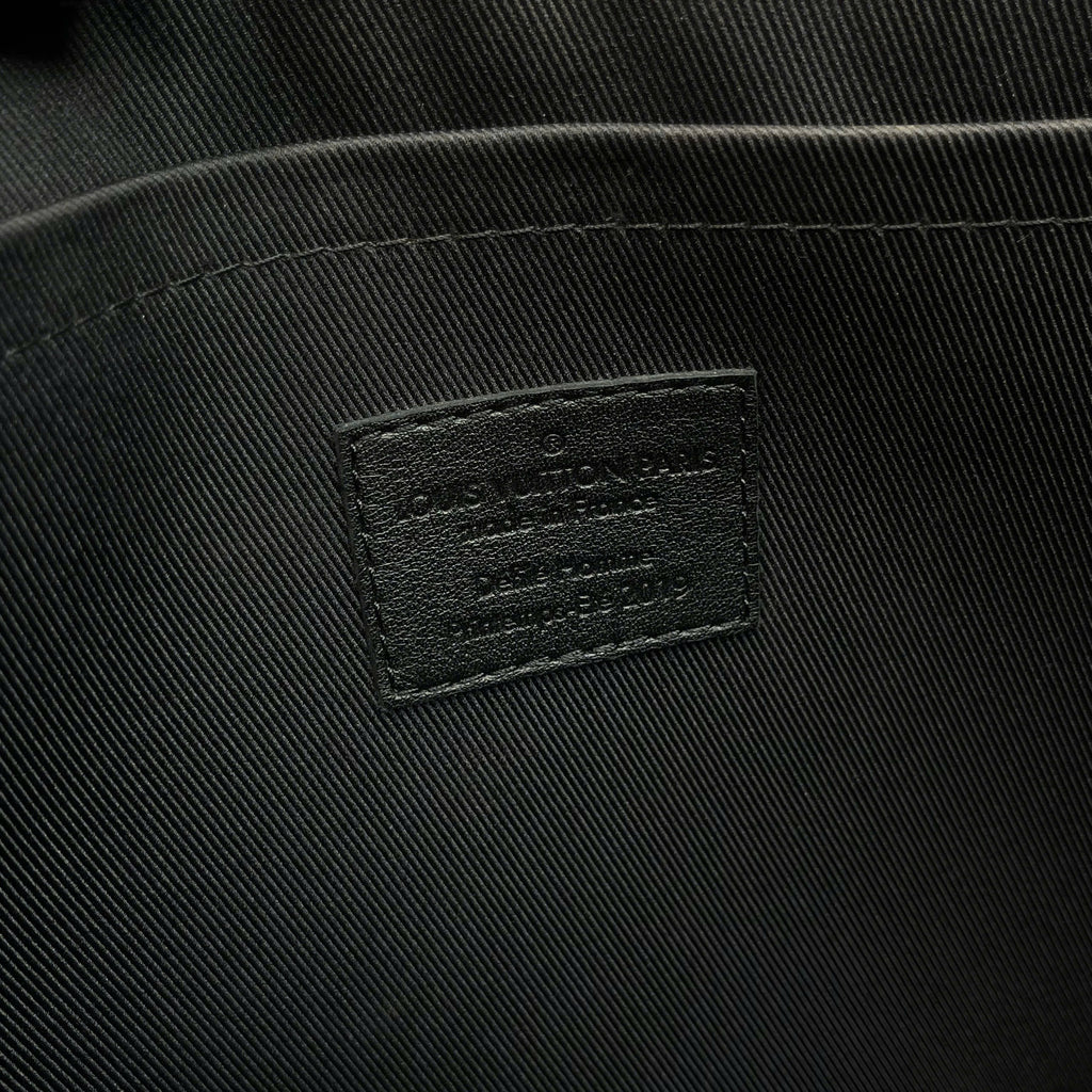 Clutch Louis Vuitton Pochette Voyage Monogram Chain