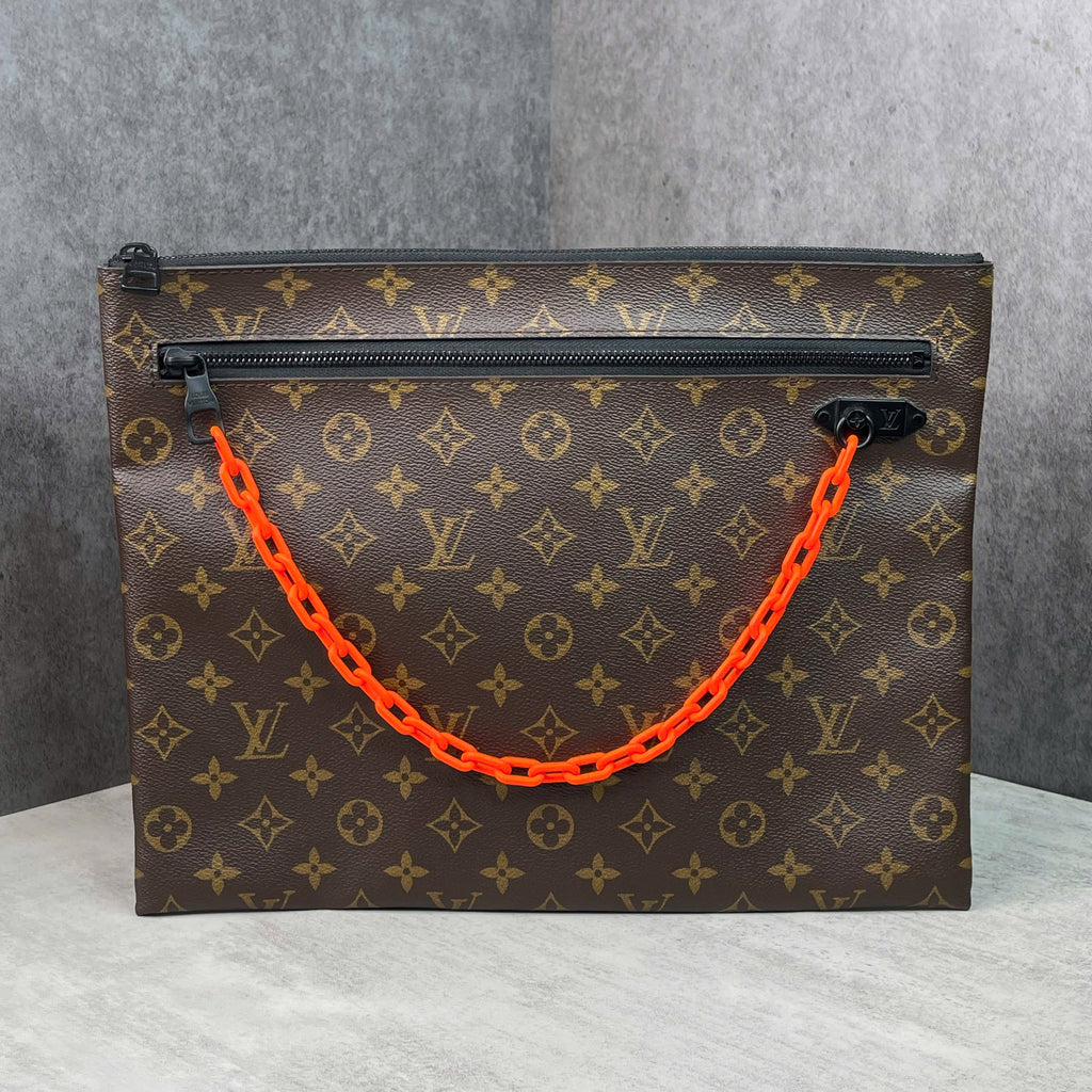 Clutch Louis Vuitton Pochette Voyage Monogram Chain