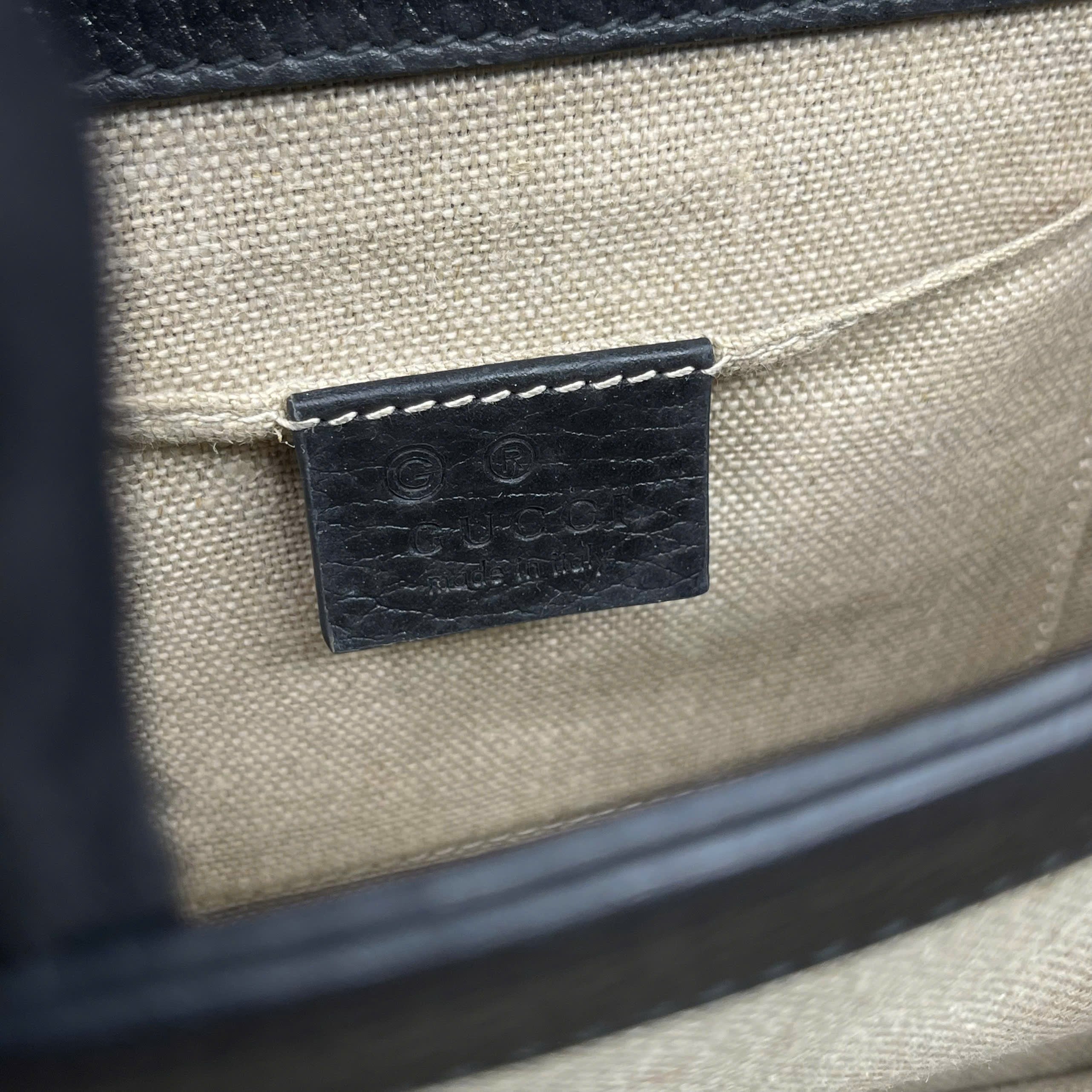 Gucci Interlocking G Leather Black