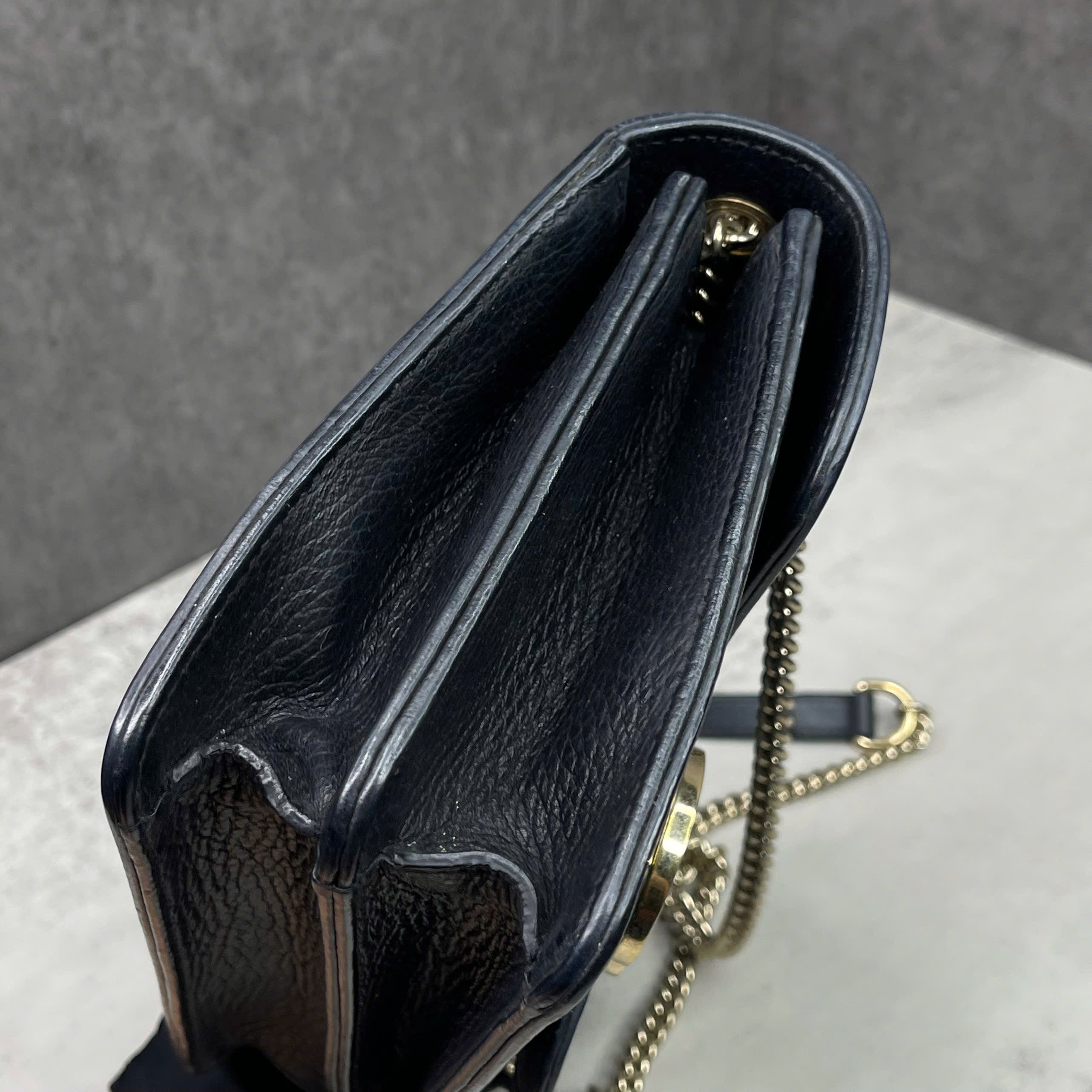 Gucci Interlocking G Leather Black