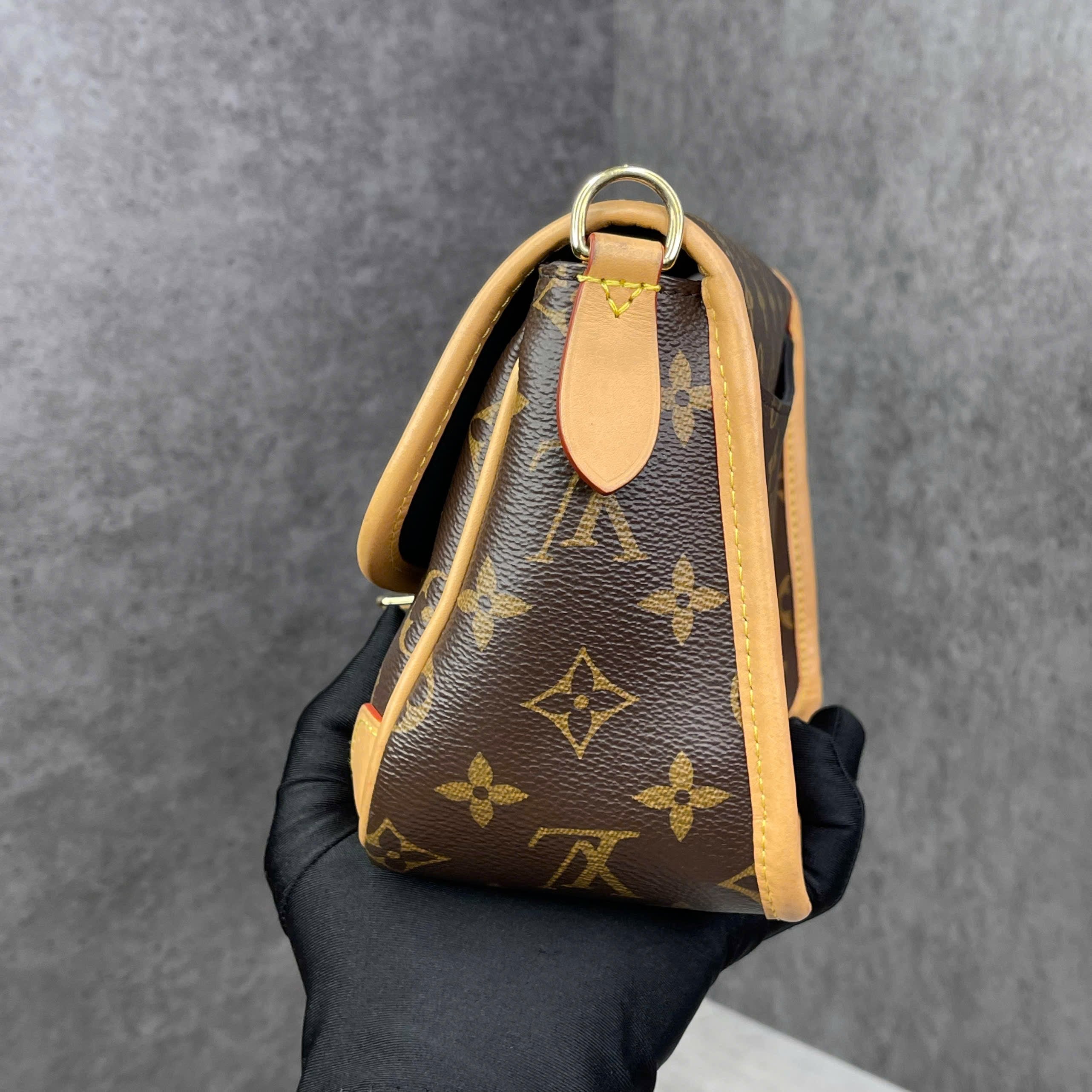 Louis Vuitton Diane Monogram
