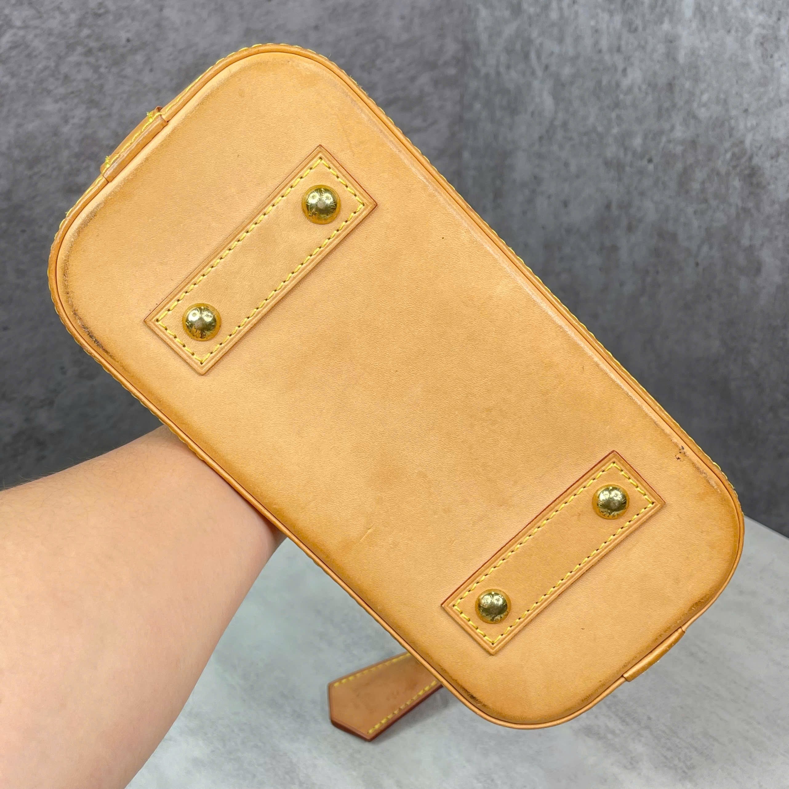 Louis Vuitton Alma BB