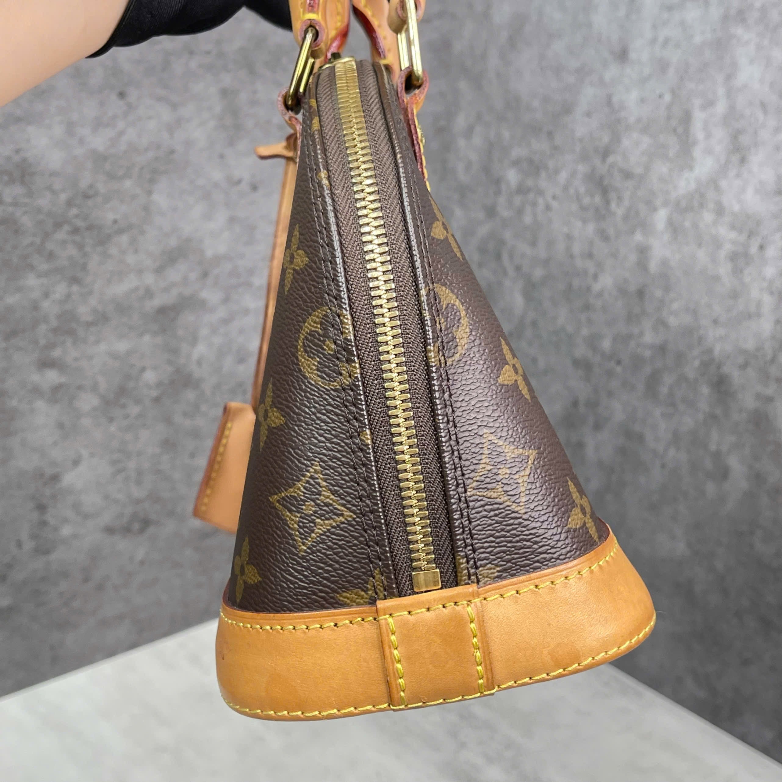 Louis Vuitton Alma BB