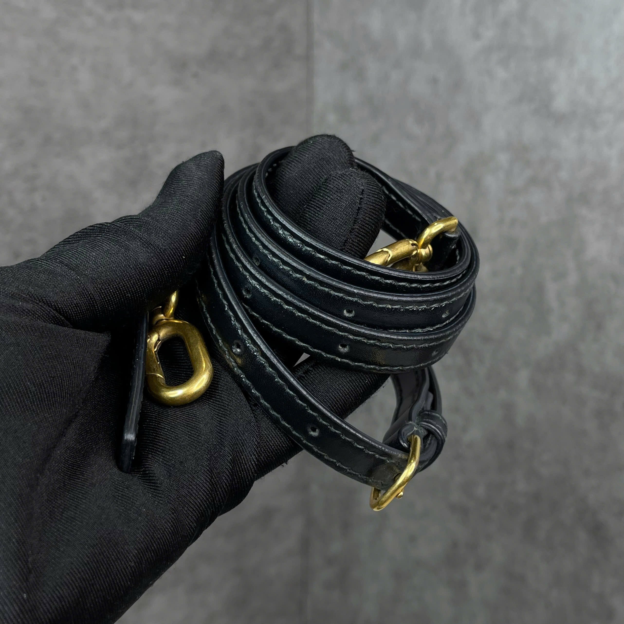 Balenciaga Hourglass Small đen