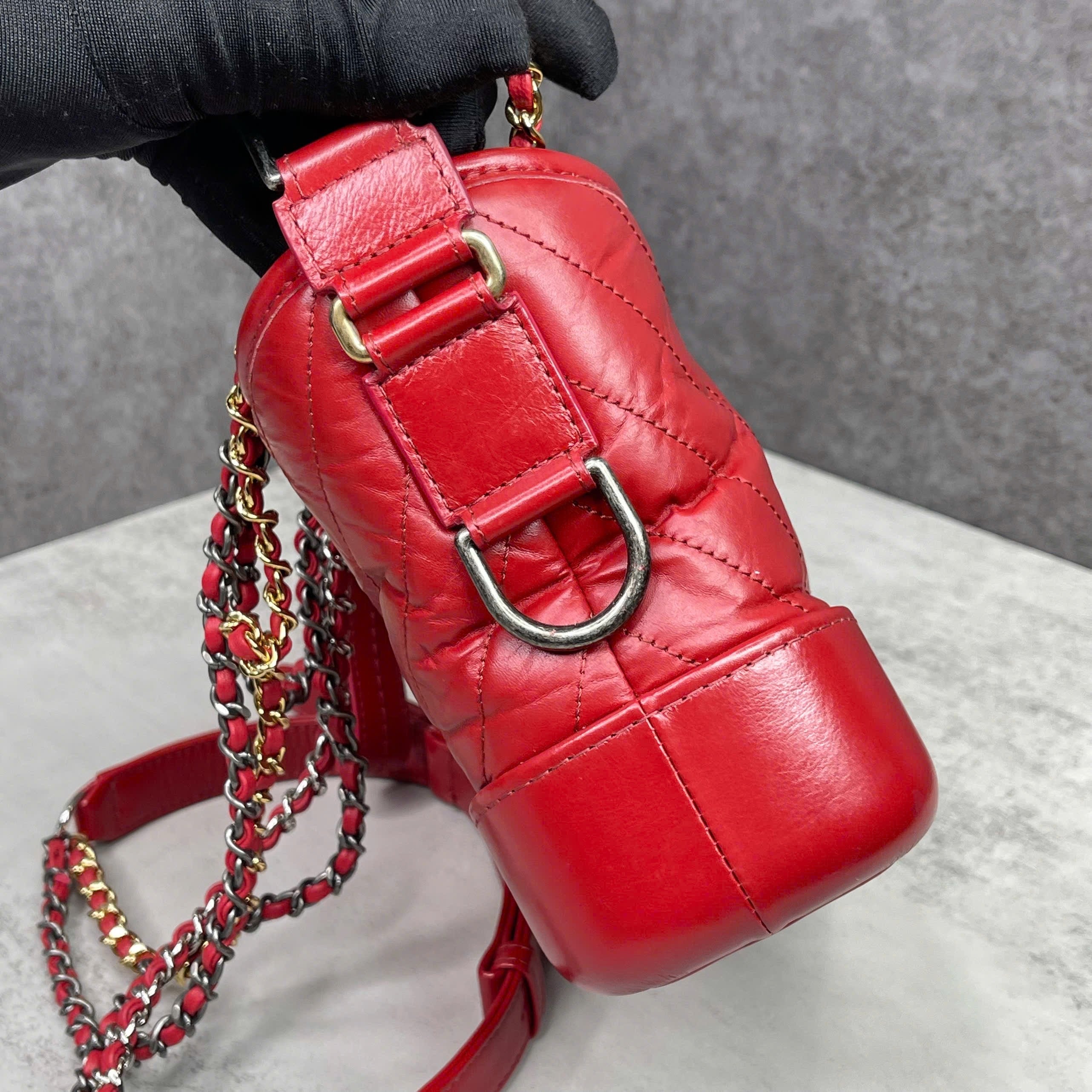 Chanel Gabrielle đỏ