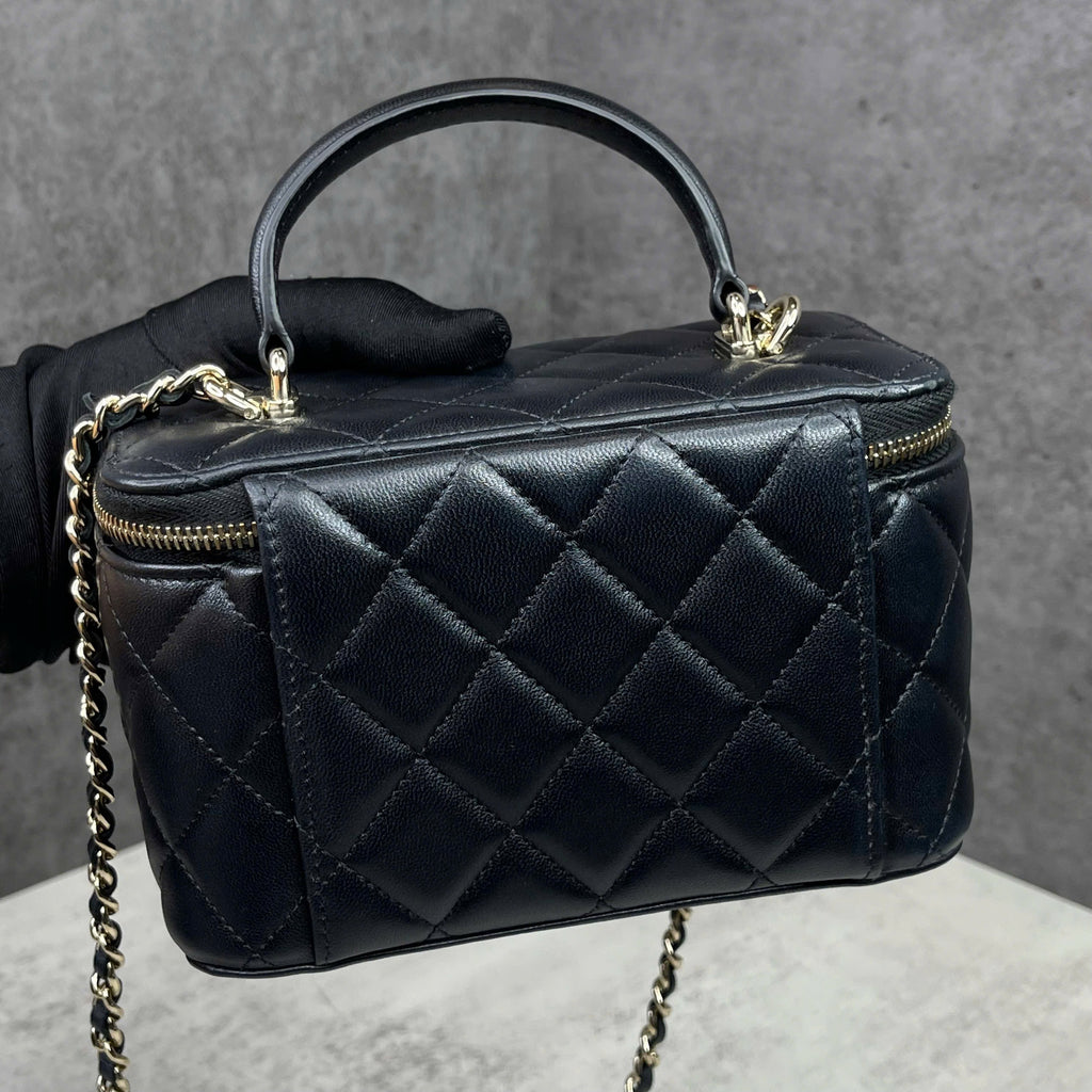 Chanel Vanity Case đen