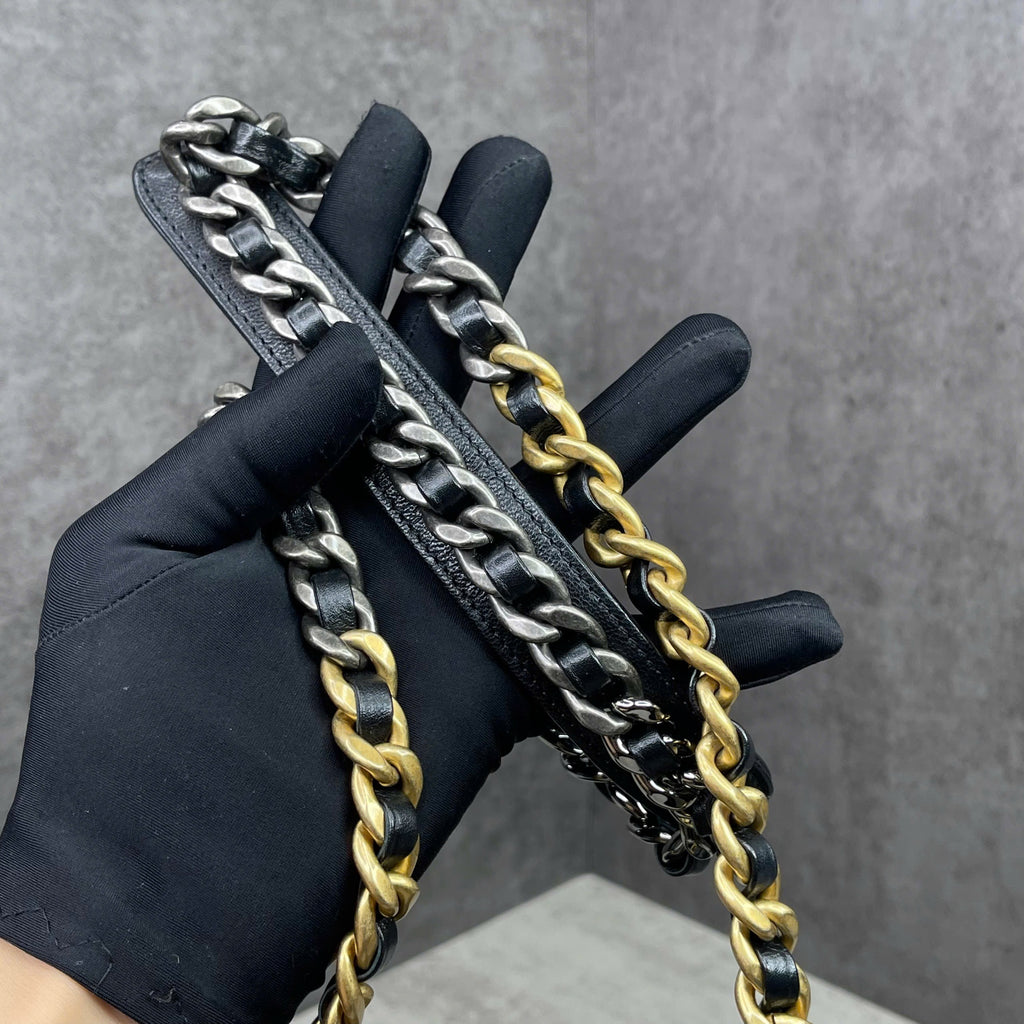 Chanel 19 Flap Bag đen size Small