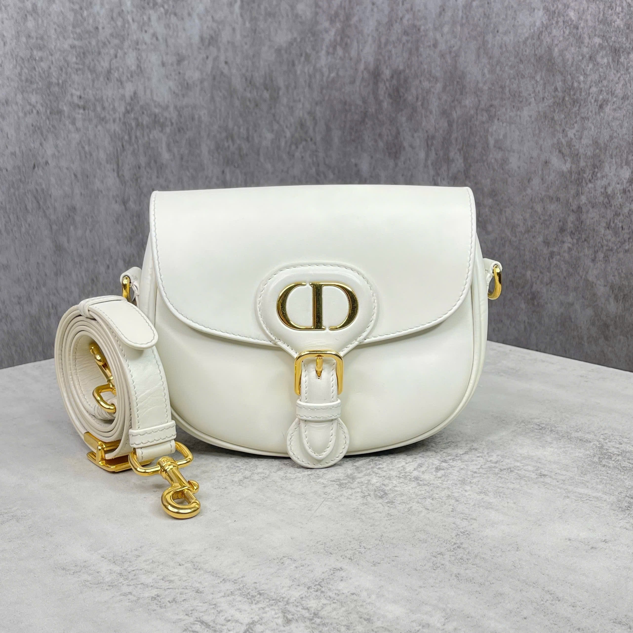 Dior Bobby Small Smooth Leather Màu Trắng
