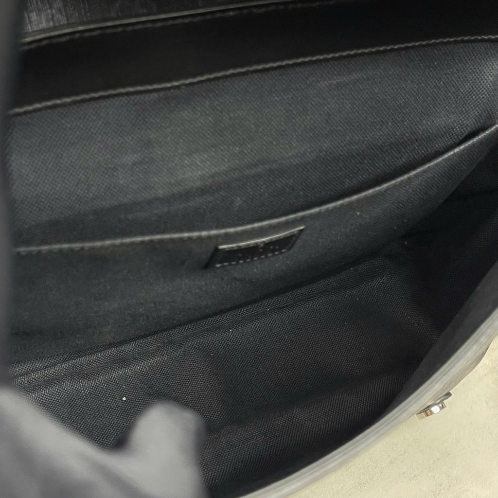 Gucci GG Supreme Messenger Bag màu xám đen