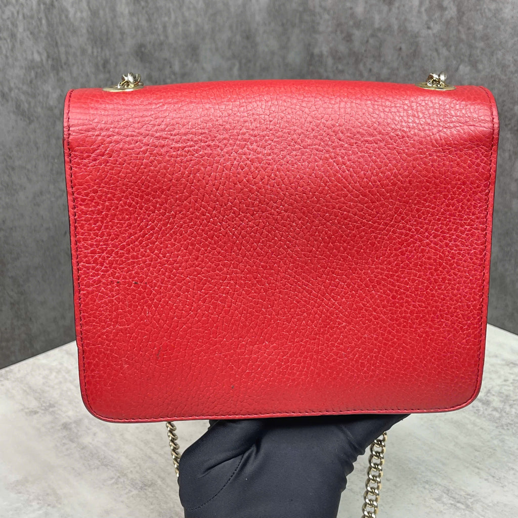 Gucci GG Marmont Small Shoulder Bag da calfskin màu đỏ