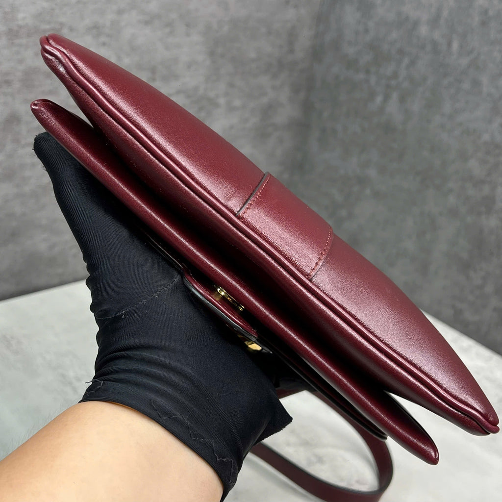 Gucci GG Marmont Shoulder Bag da trơn màu burgundy