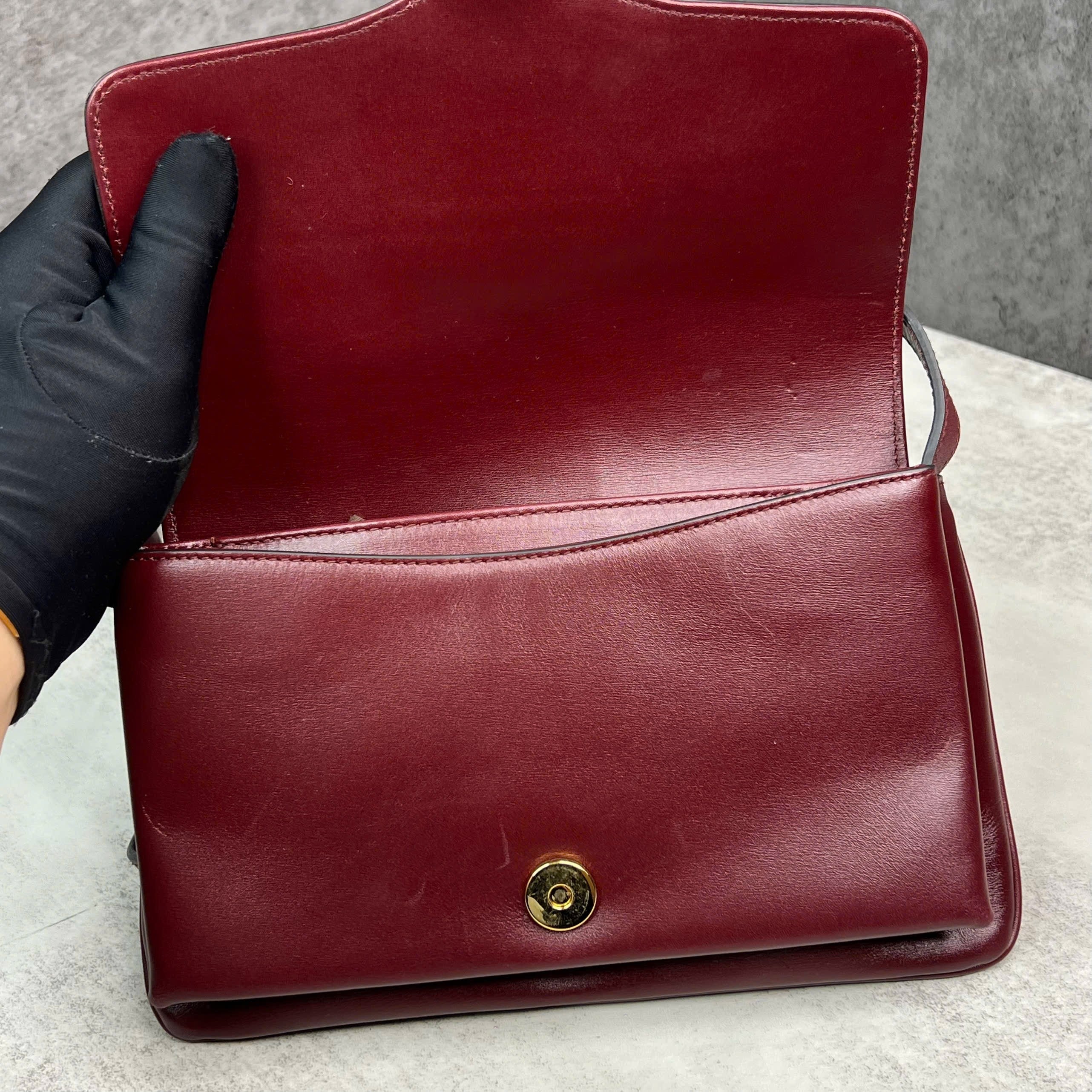 Gucci GG Marmont Shoulder Bag da trơn màu burgundy